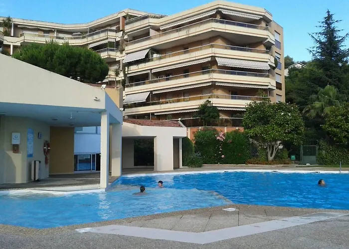 Studio meublé avec Piscine Nice OUEST Quartier Fabron